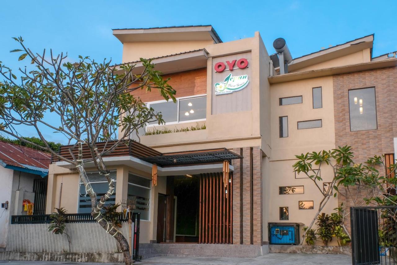 Oyo 683 Jepun Guesthouse Матарам Экстерьер фото