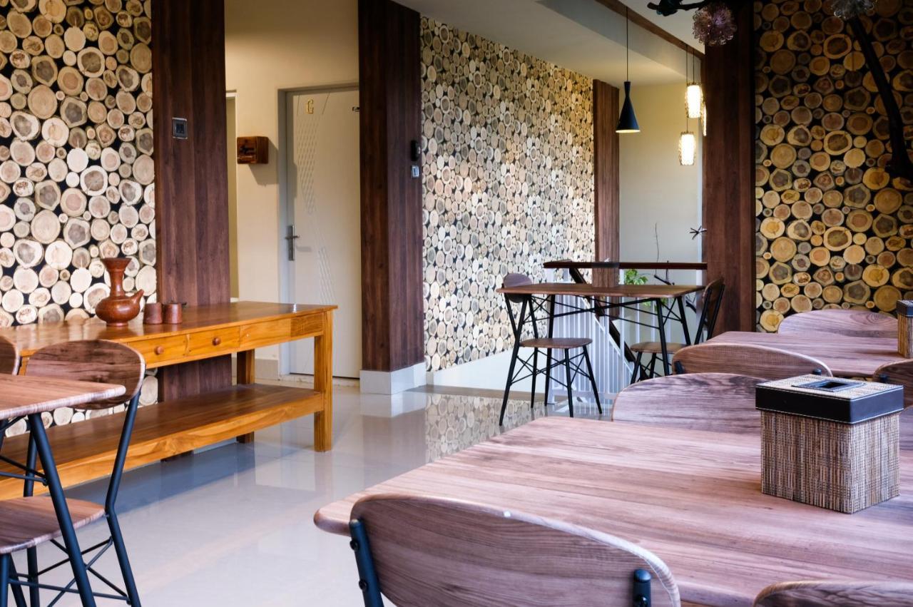 Oyo 683 Jepun Guesthouse Матарам Экстерьер фото